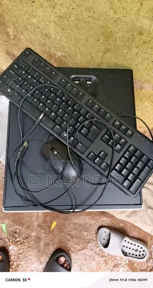 Desktop Computer HP 12GB AMD A8 HDD 500GB