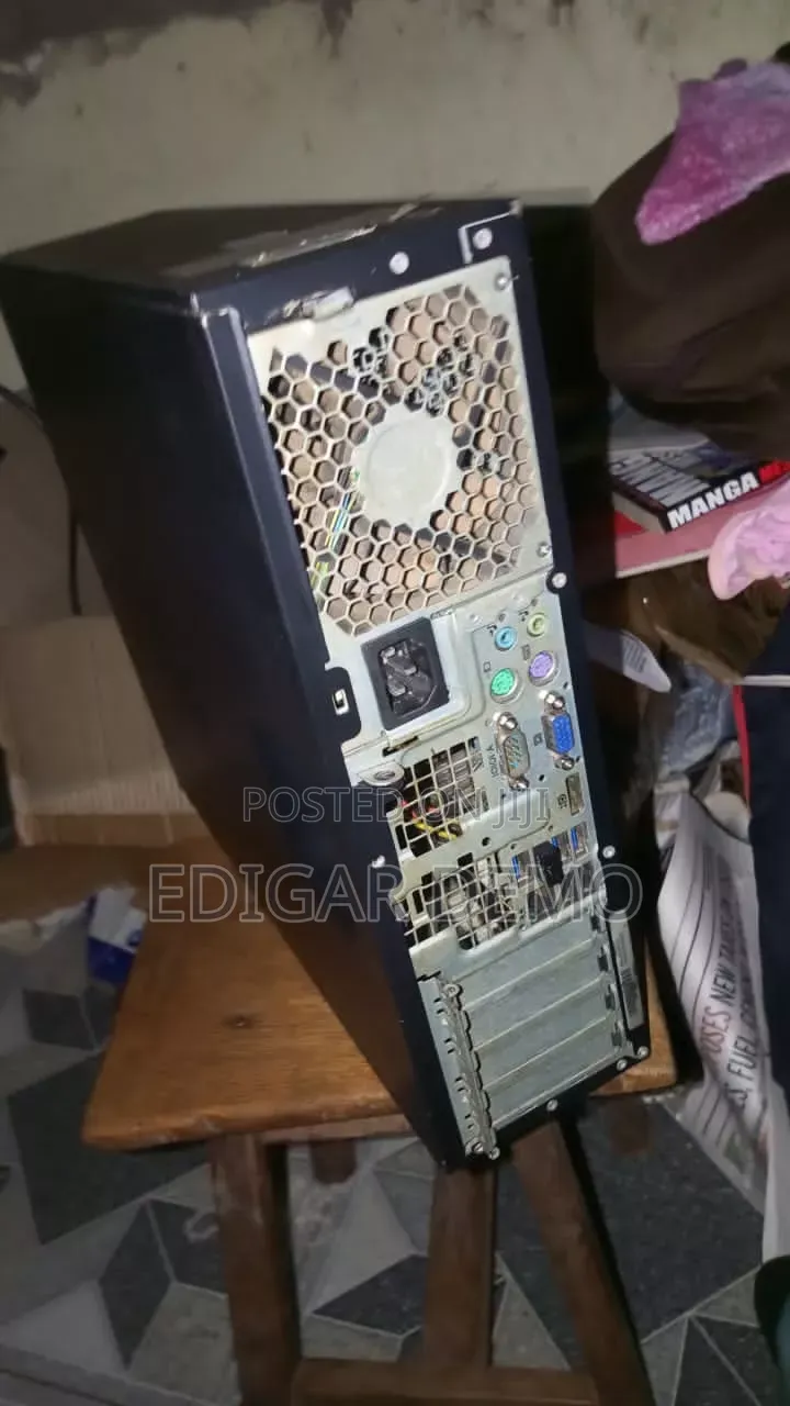 Desktop Computer HP 12GB AMD A8 HDD 500GB