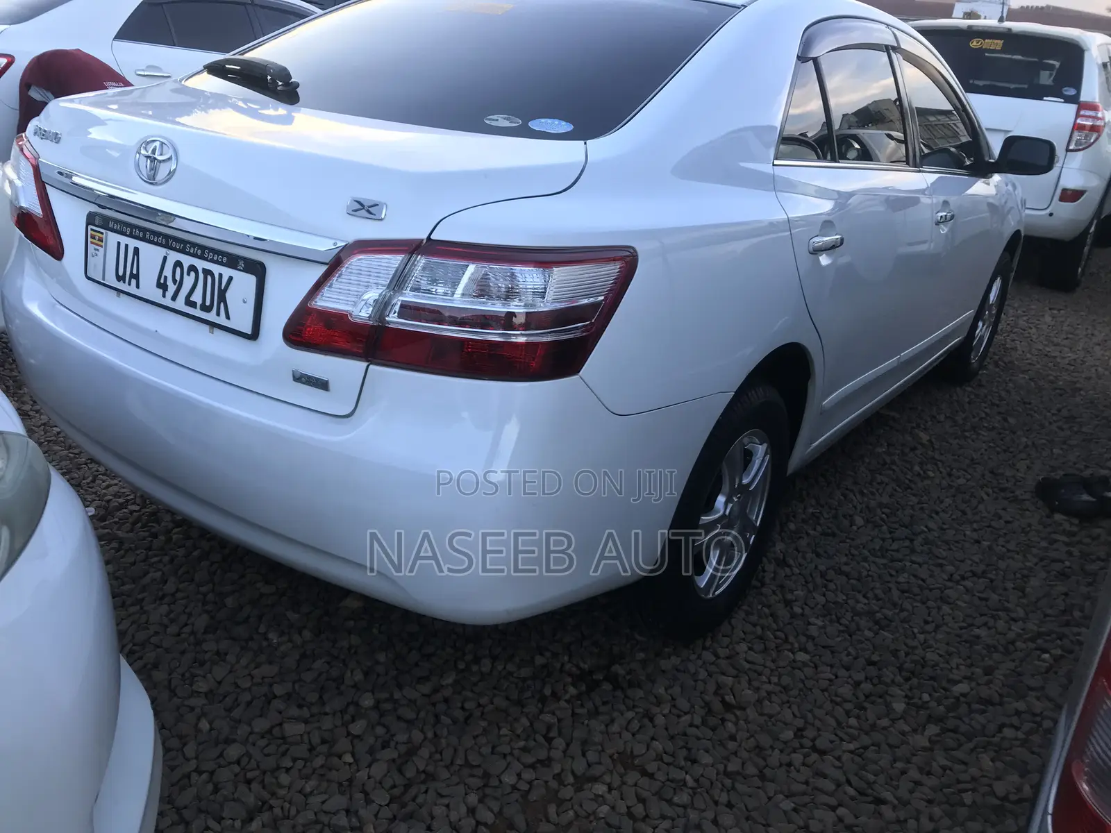 Toyota Premio 2011 White