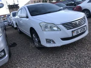 Toyota Premio 2011 White