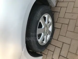 Toyota Noah 2008 Silver