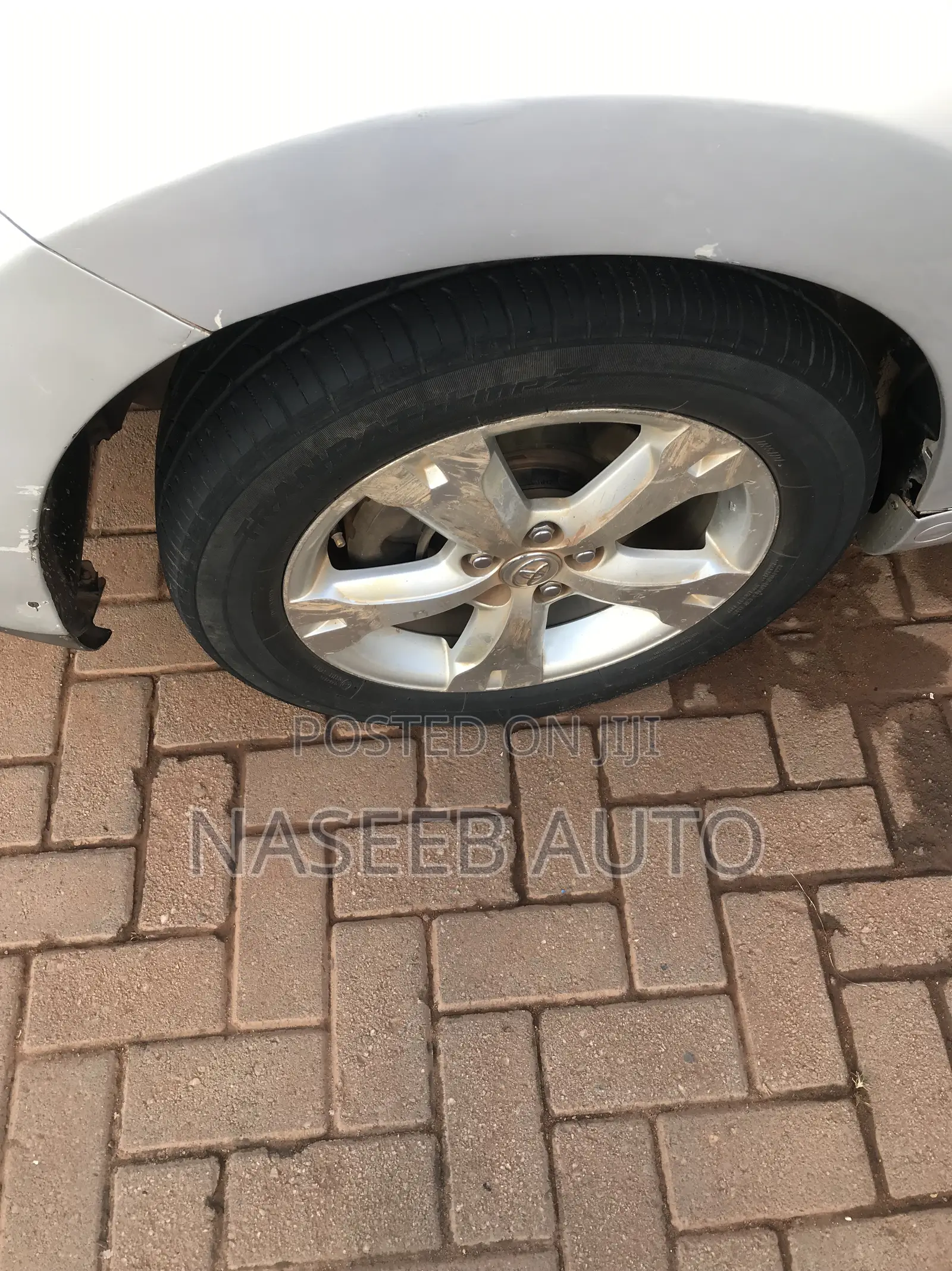 Toyota IST 2008 Silver