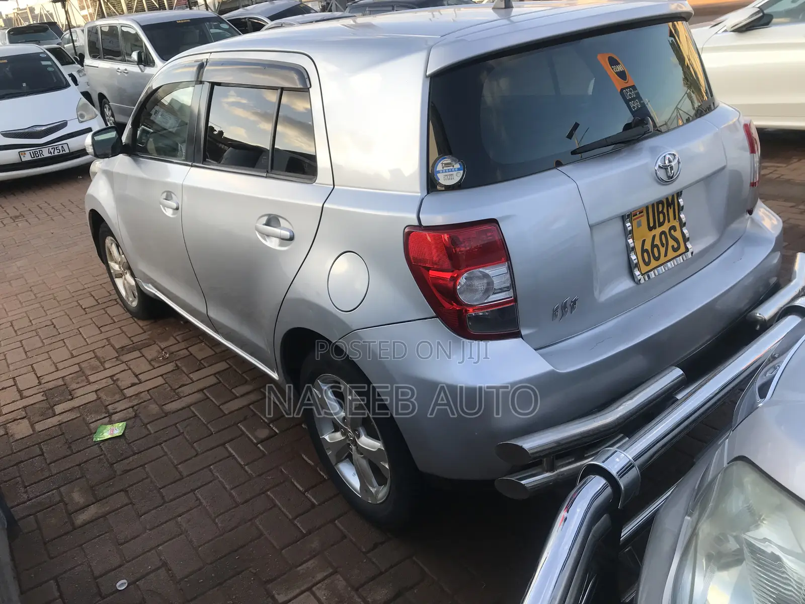 Toyota IST 2008 Silver