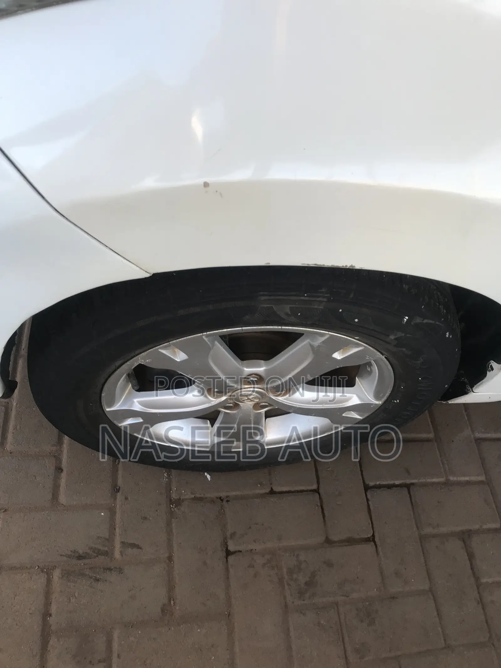 Toyota IST 2008 White