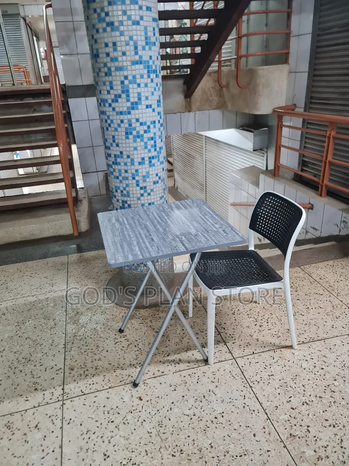X_shaped Legs Foldable Reading Table and Chair Reading Table and Chair