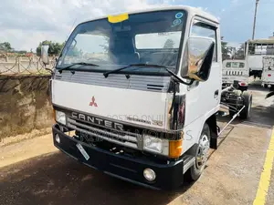 Canter Chassis 4d33 Engine