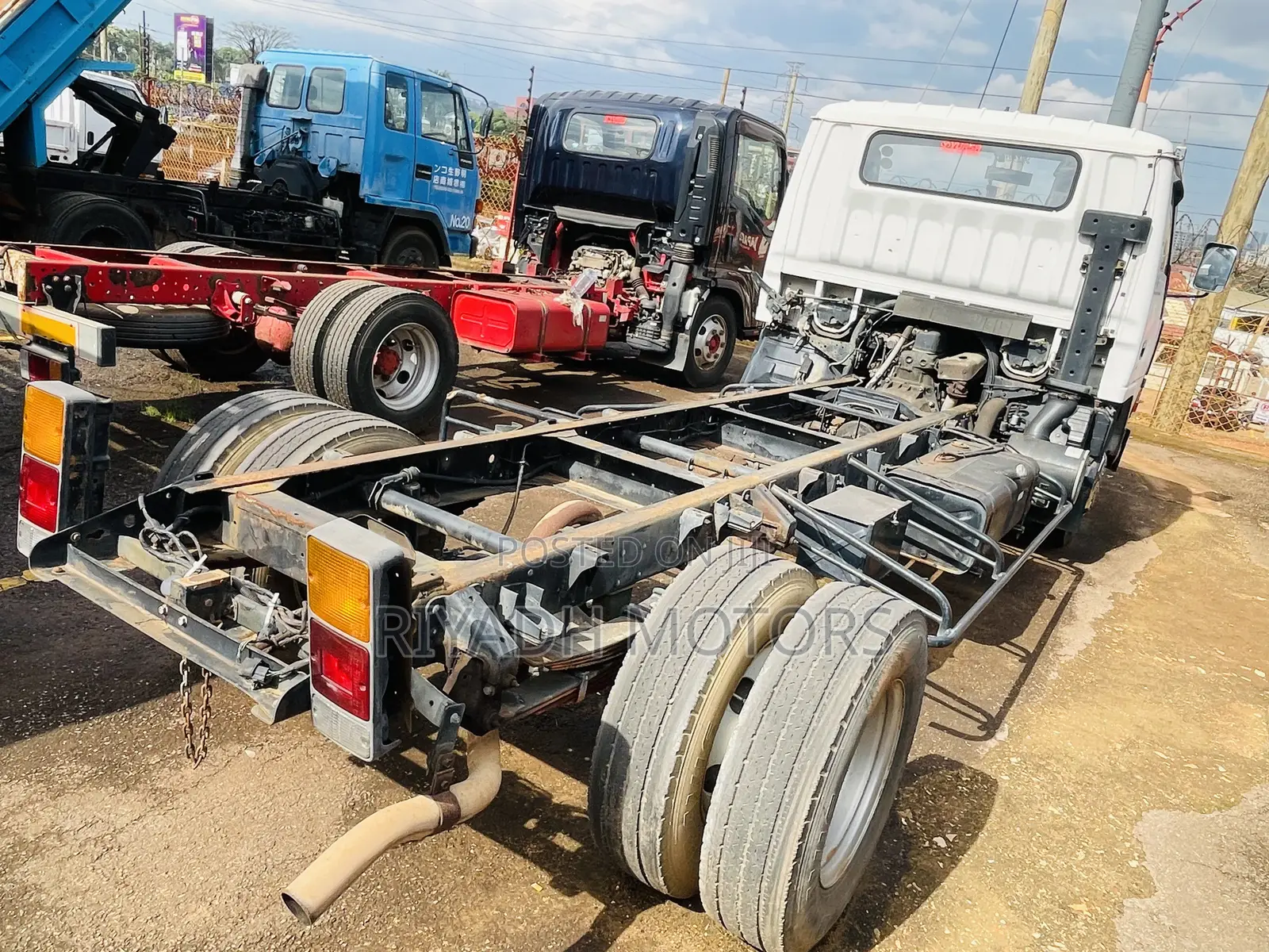 Canter Chassis 4d33 Engine