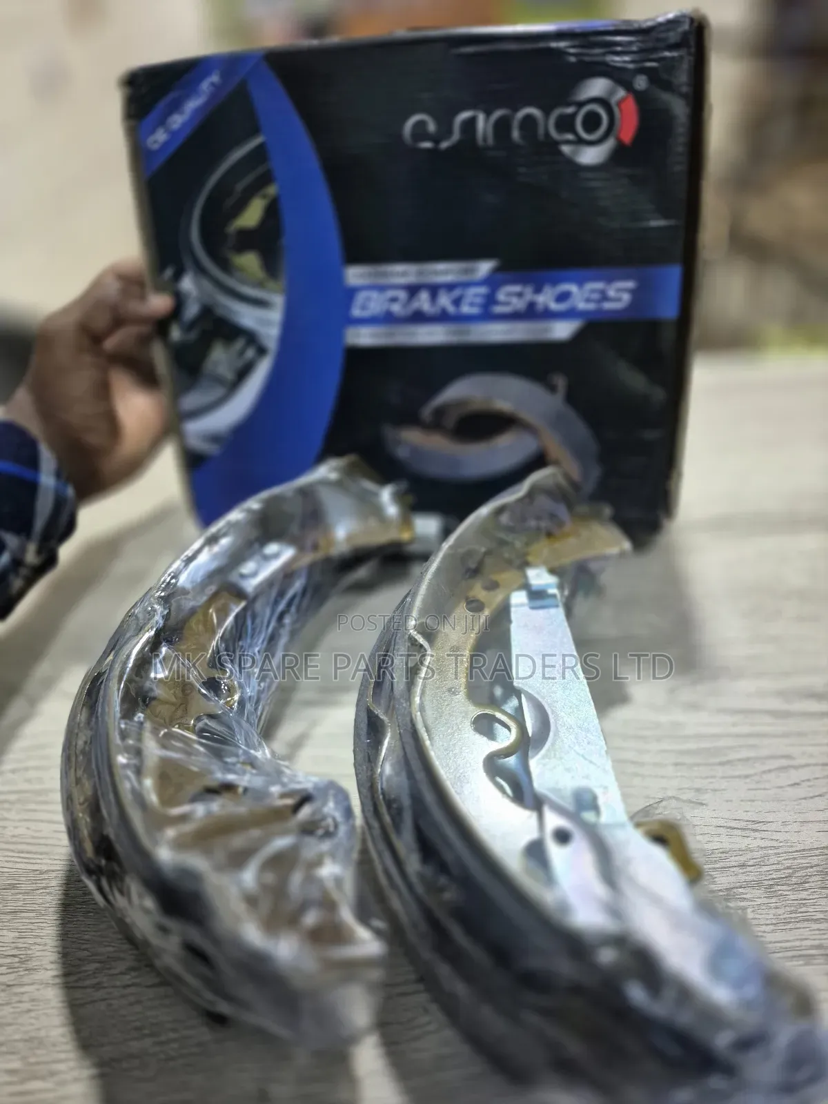 Hilux Brake Shoes