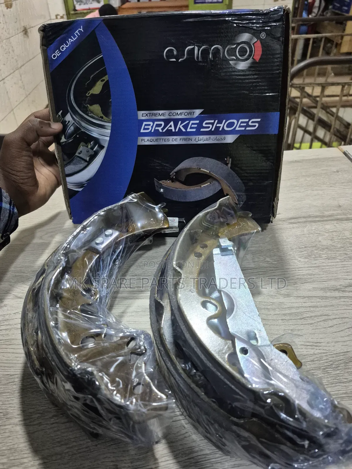Hilux Brake Shoes