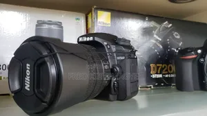 Nikon D7500