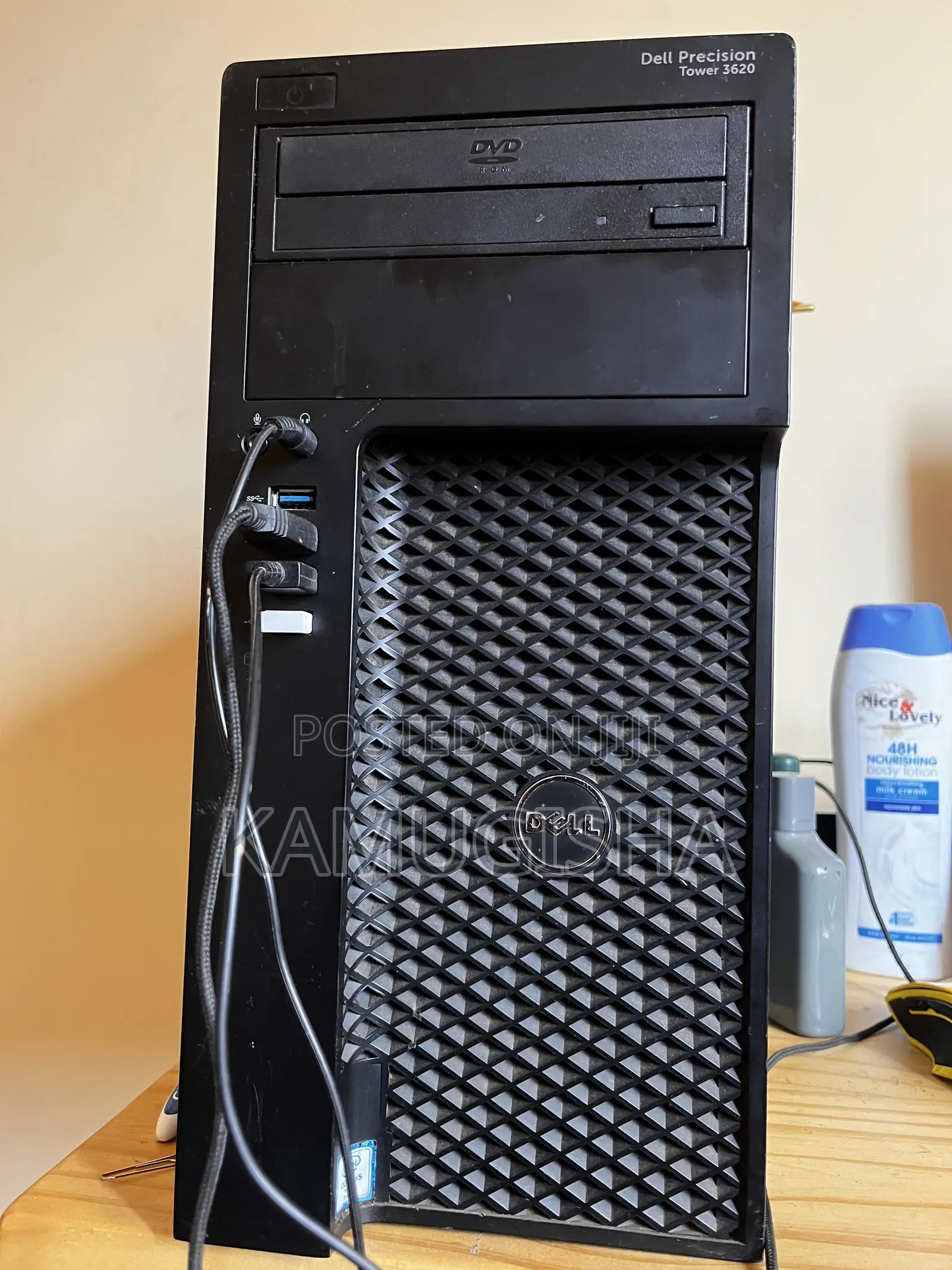 Desktop Computer Dell Precision 3000 16GB Intel Core i5 SSD 500GB