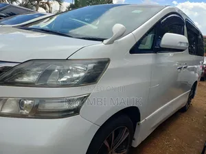 Toyota Alphard 2.4 Petrol FWD 2012 Pearl
