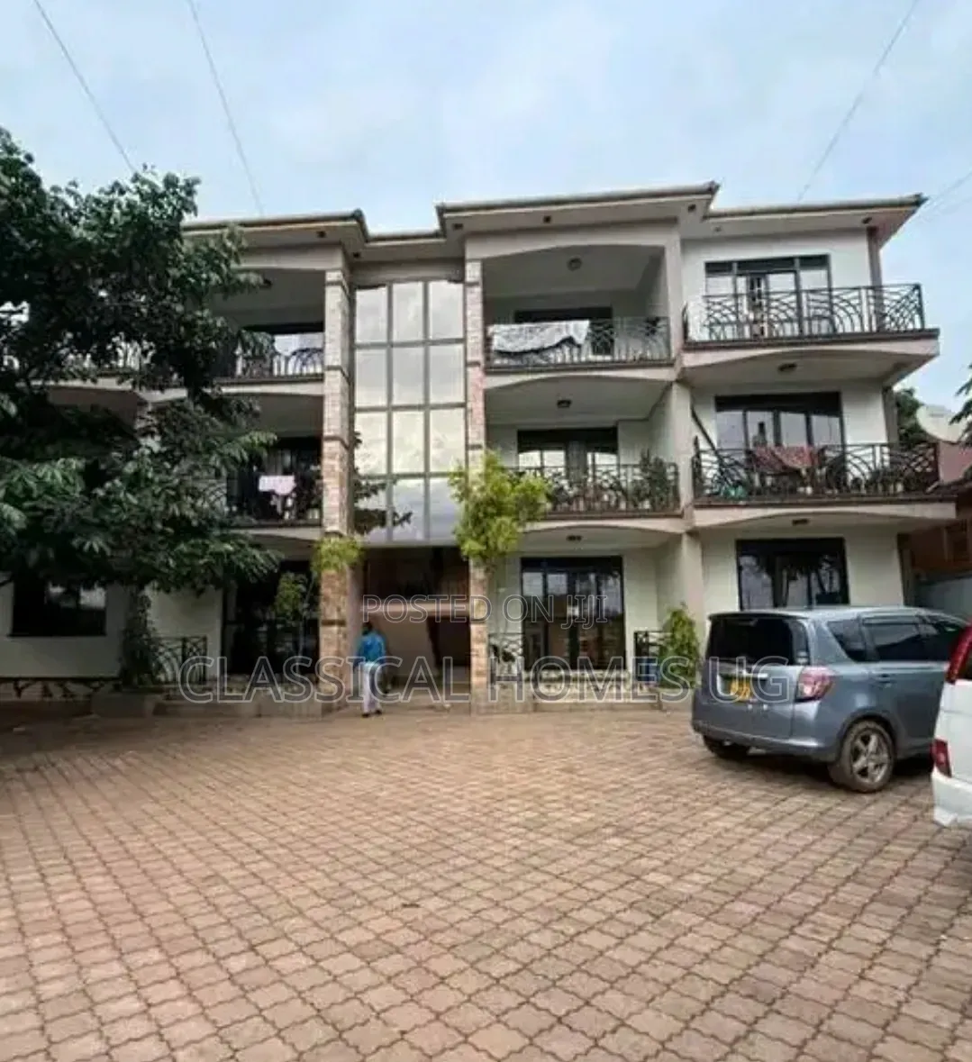 3bdrm Apartment in Mutundwe, Central Division for rent