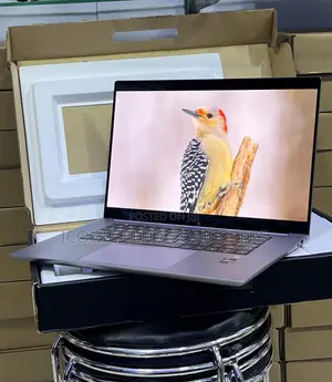 New Laptop HP ZBook Firefly 16inch G9 32GB Intel Core i9 SSD 1T