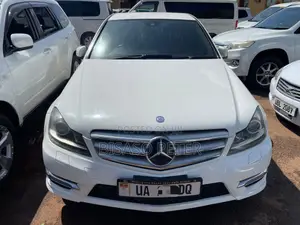 Mercedes-Benz C200 2013 White