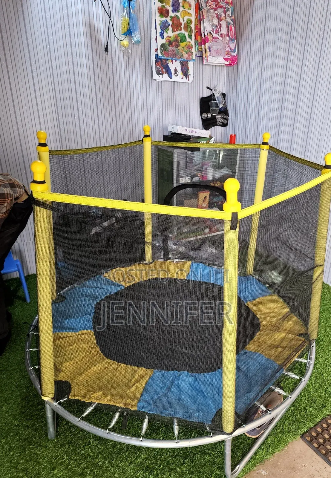 Kids' Indoor/Outdoor Portable Trampoline