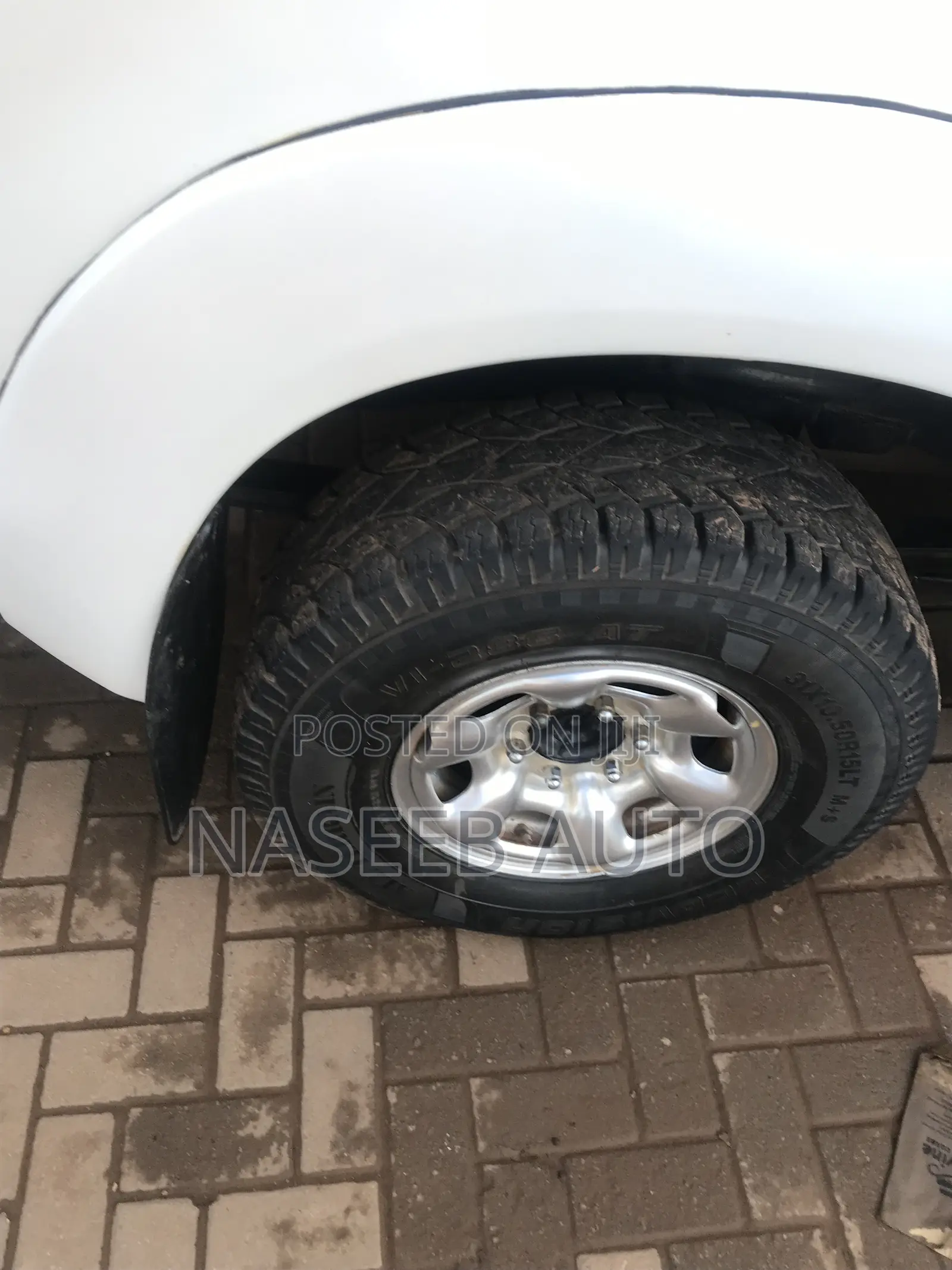Toyota Hilux 2.5 Cab 2005 White