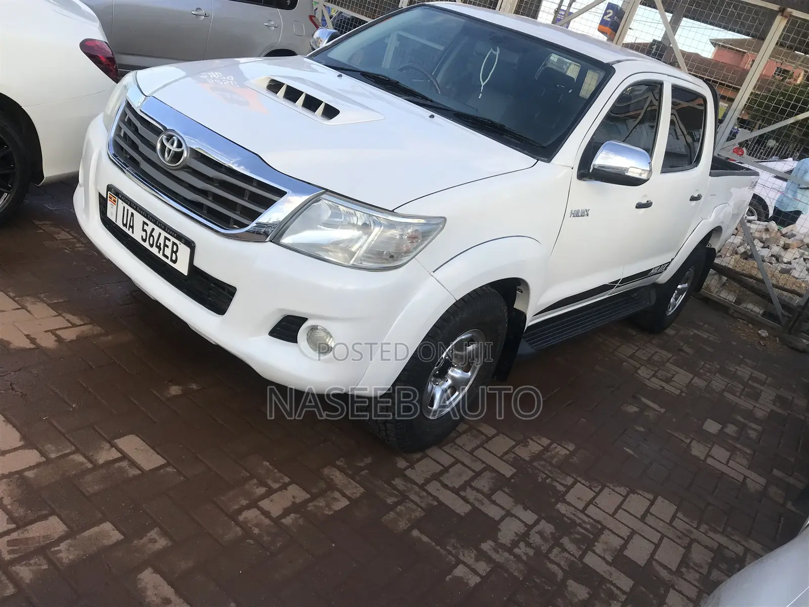 Toyota Hilux 2.5 Cab 2005 White