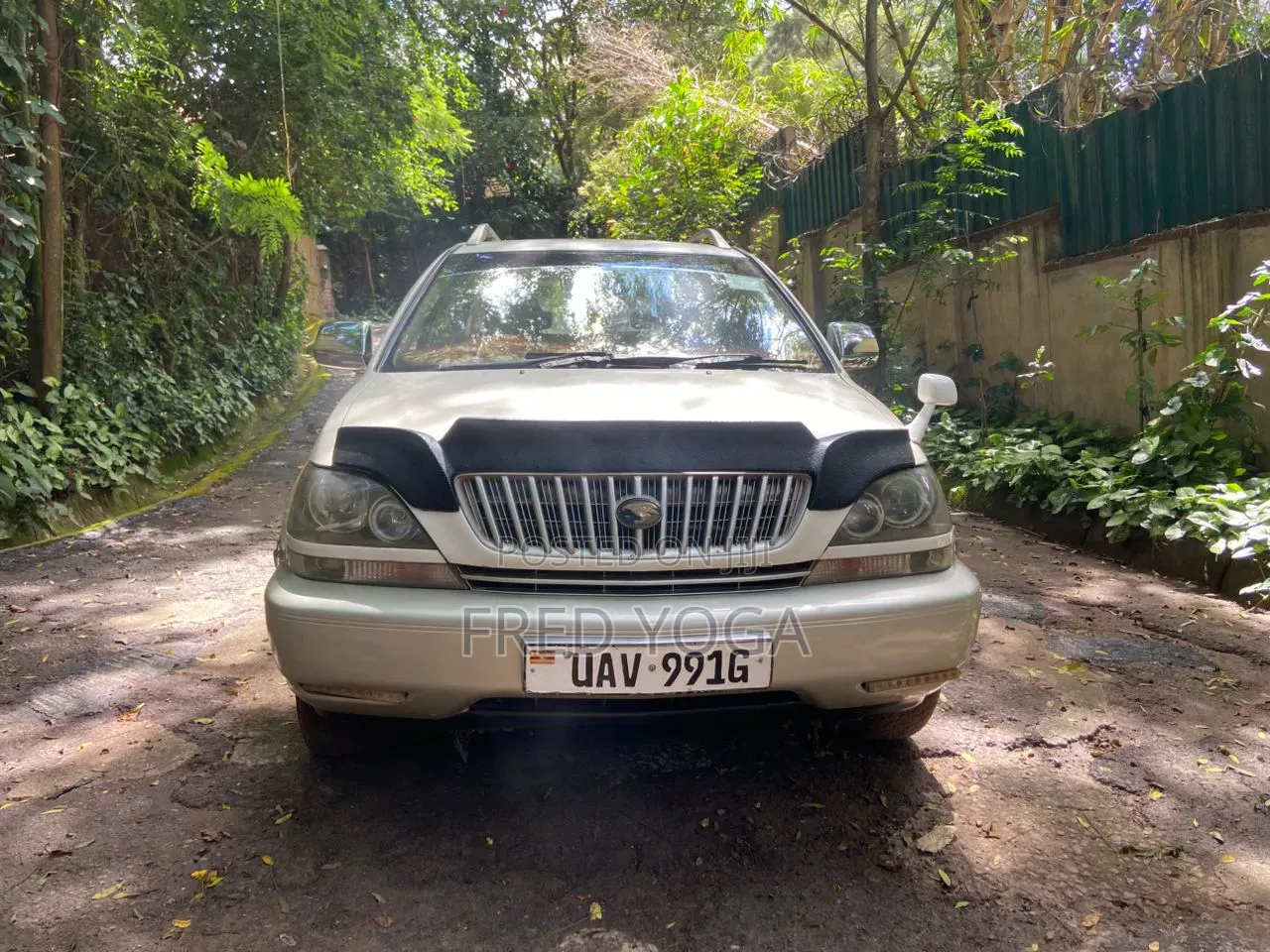 Toyota Harrier 2.2 16V 2002 White