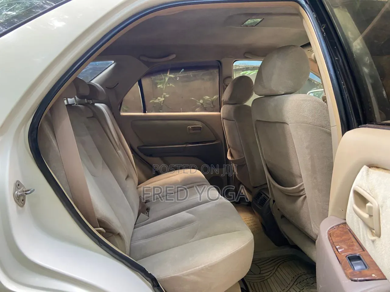 Toyota Harrier 2.2 16V 2002 White
