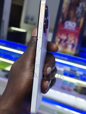 Tecno Spark 10 Pro 128 GB White