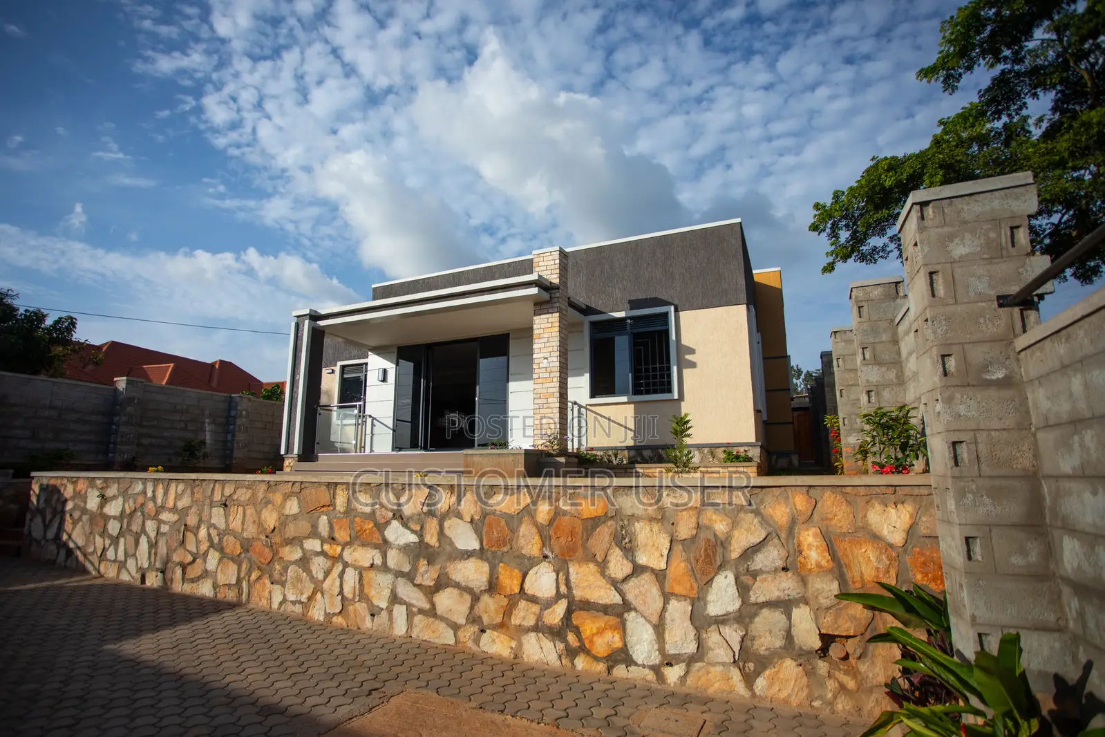 4bdrm House in Hill View Estate, Goma for sale