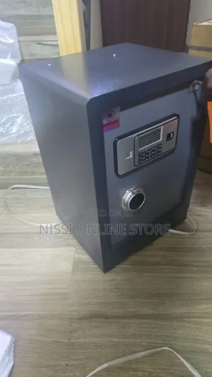 D60 Digital Safe Locker