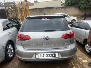 Volkswagen Golf 2016 Silver
