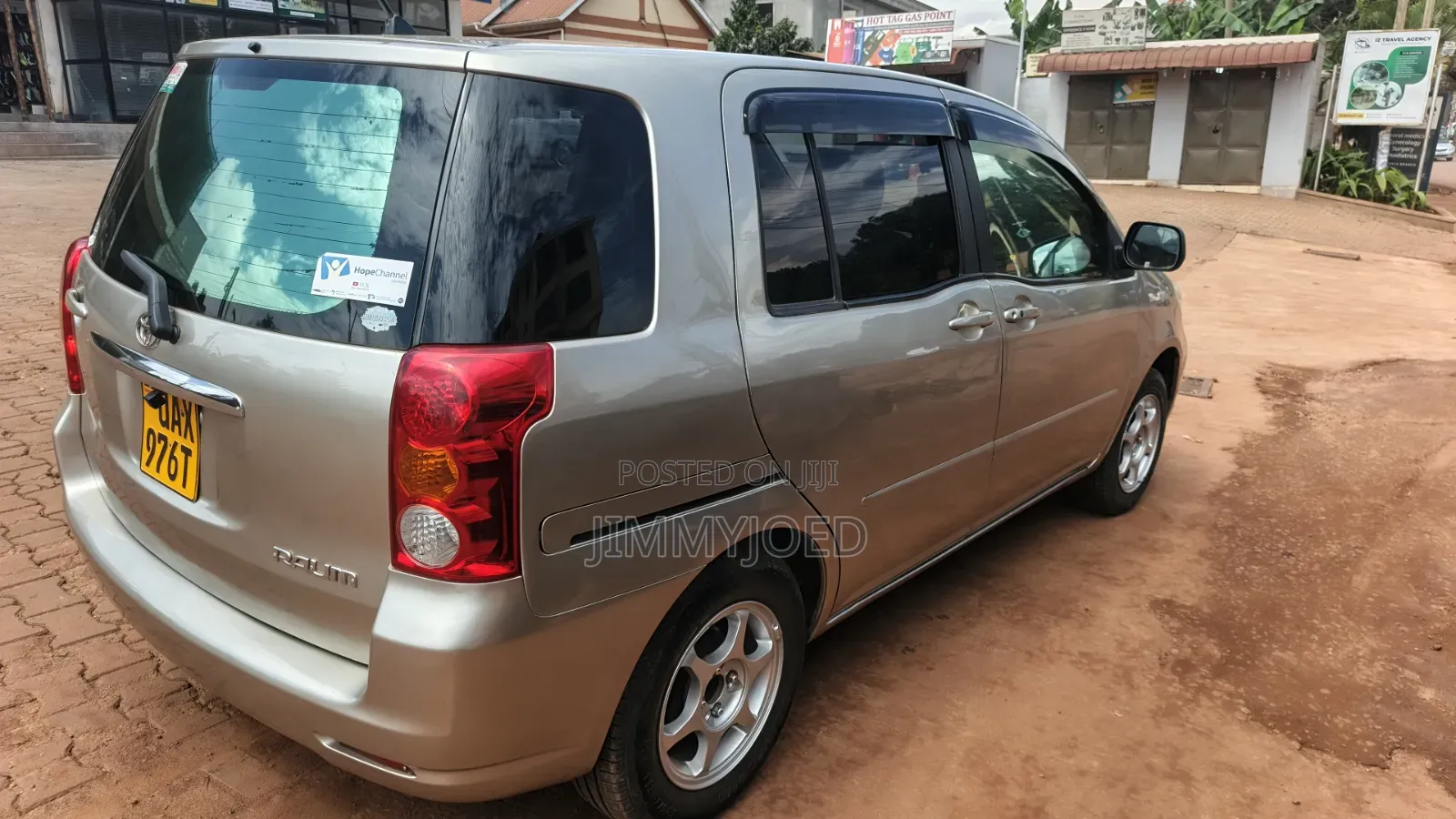 Toyota Raum 1.5 AWD 2004 Silver