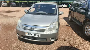 Toyota Raum 1.5 AWD 2004 Silver