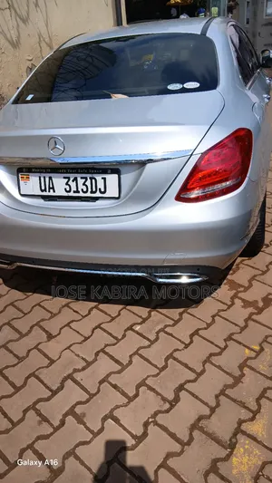 Mercedes-Benz C200 2016 Silver