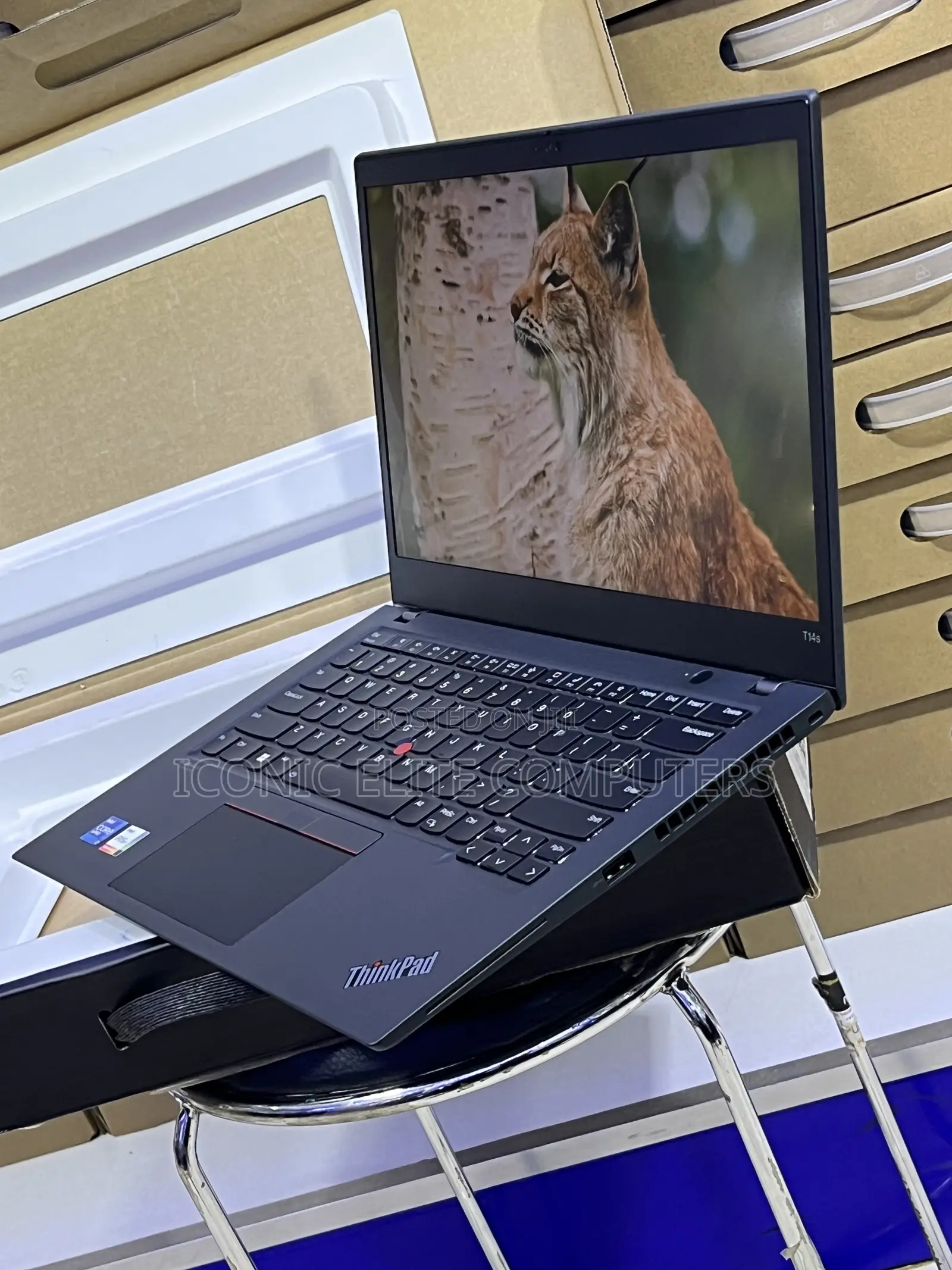 New Laptop Lenovo ThinkPad T14s Gen 2 16GB Intel Core i7 SSD 512GB