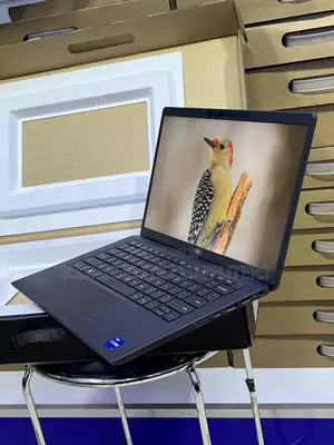 New Laptop Dell Latitude 7320 16GB Intel Core i7 SSD 512GB