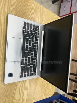 Laptop HP EliteBook 640 G10 16GB Intel Core i5 SSD 512GB