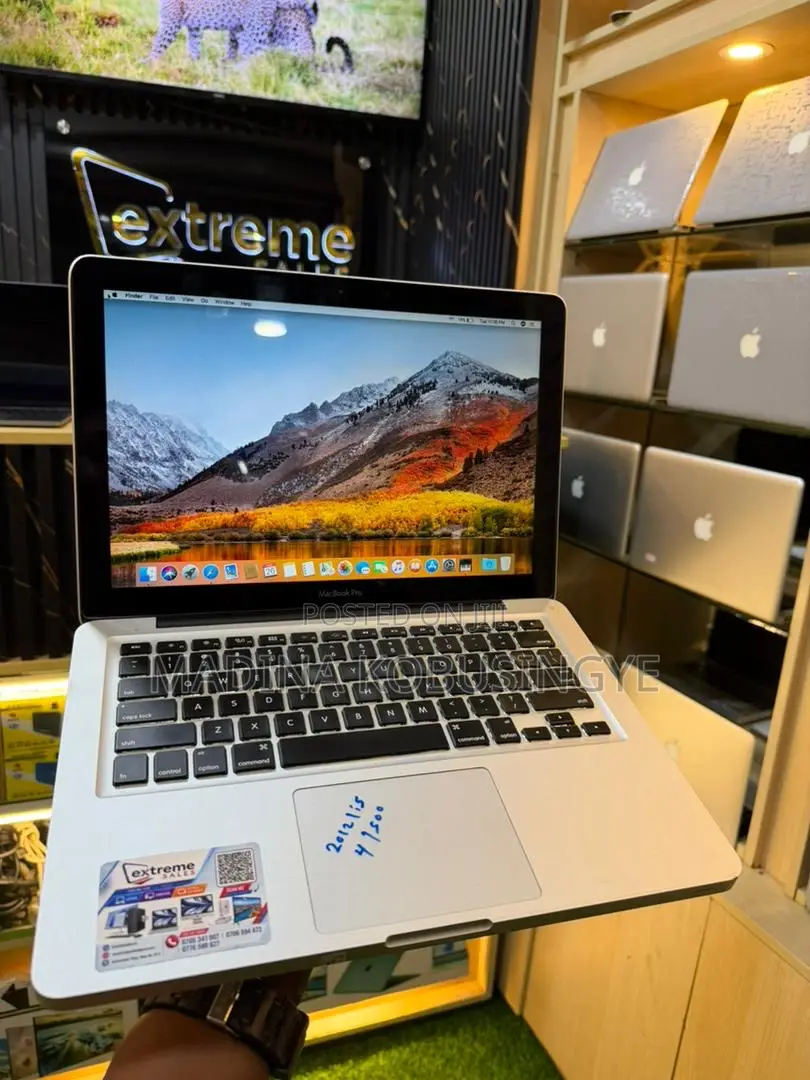 Laptop Apple MacBook Pro 4GB Intel Core i5 HDD 500GB