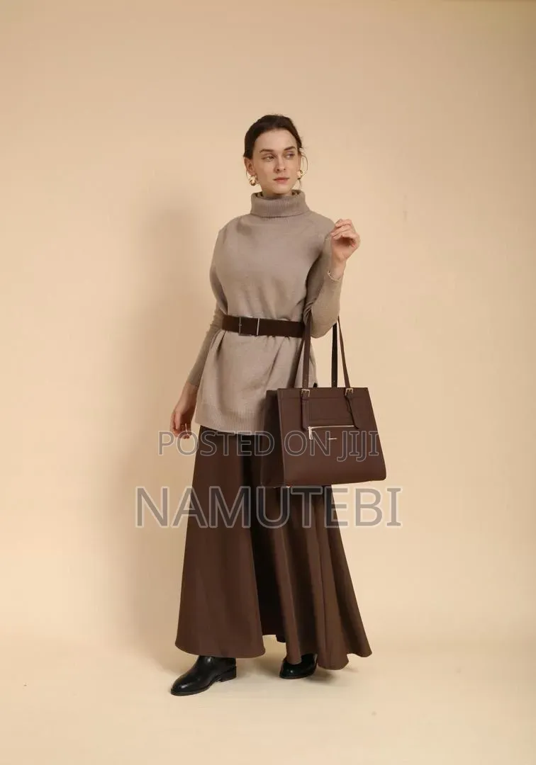 Chrisrosy/ Chrisbella 2pcs Handbags in Different Colors