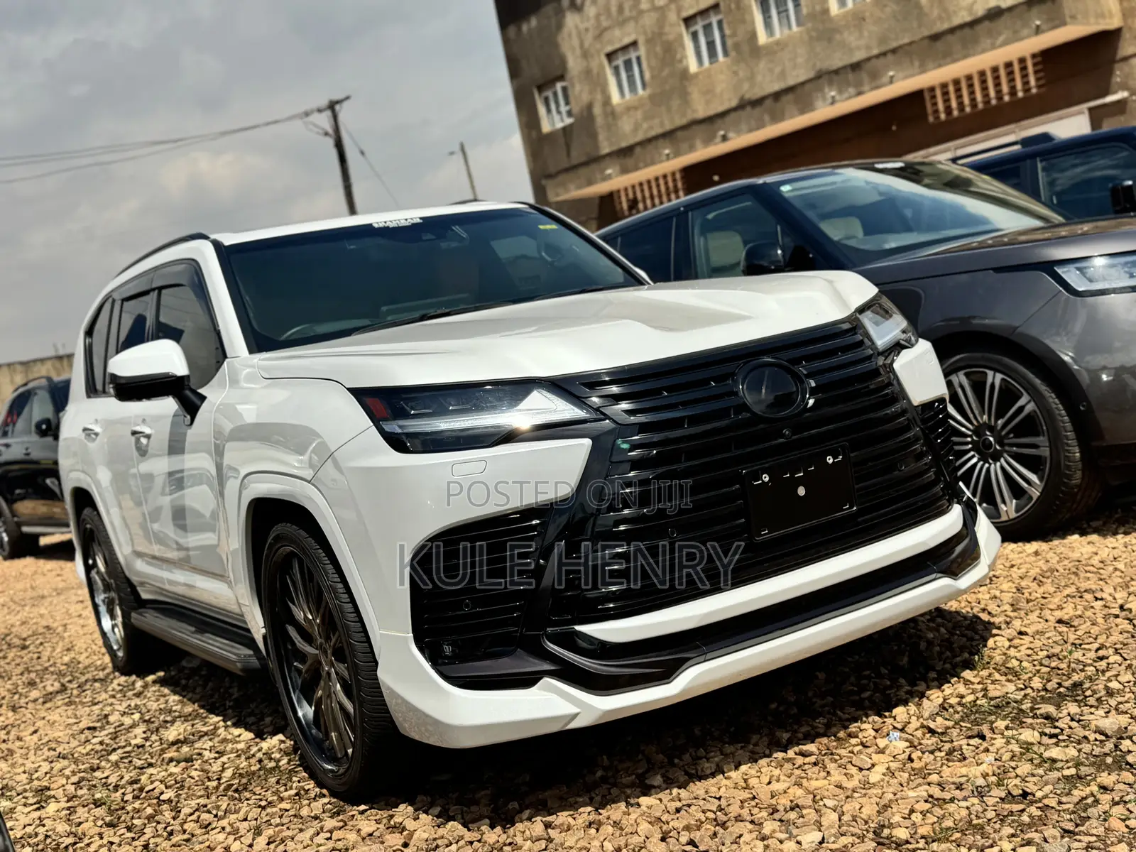 Lexus LX 600 2023 White