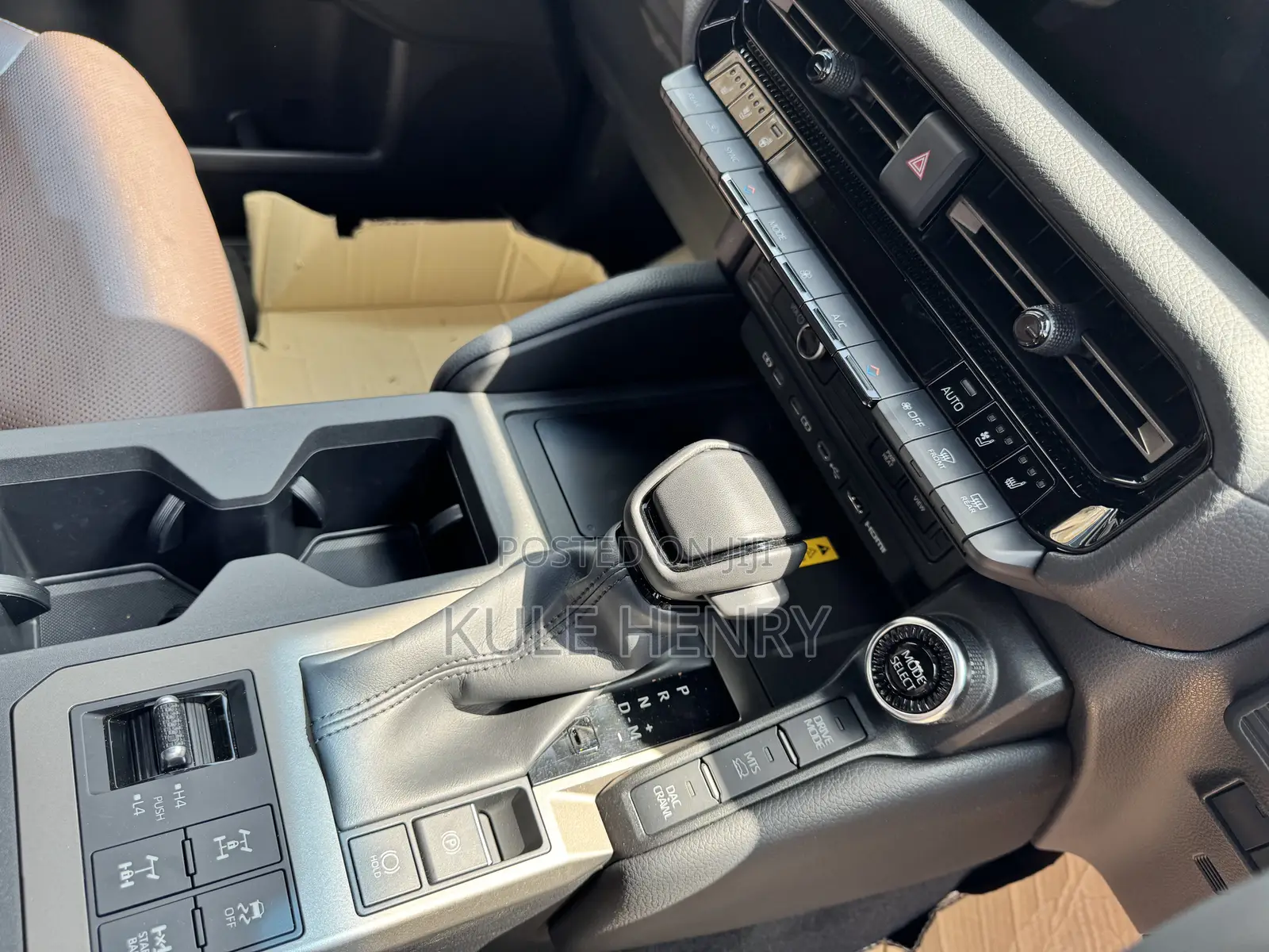 Toyota Land Cruiser LC250 2024 Black