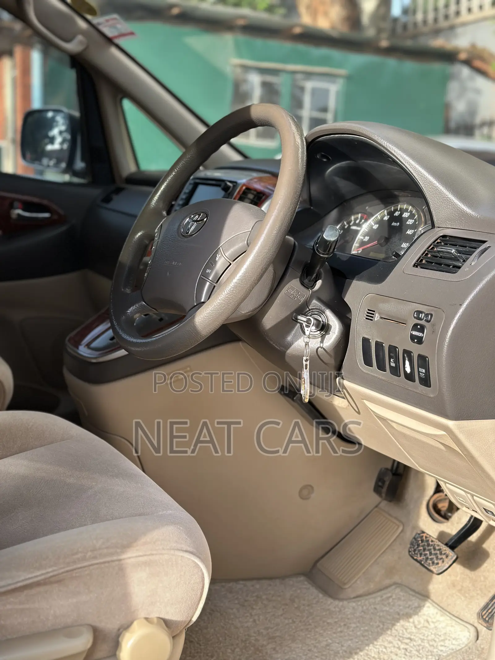 Toyota Alphard 2005 Silver