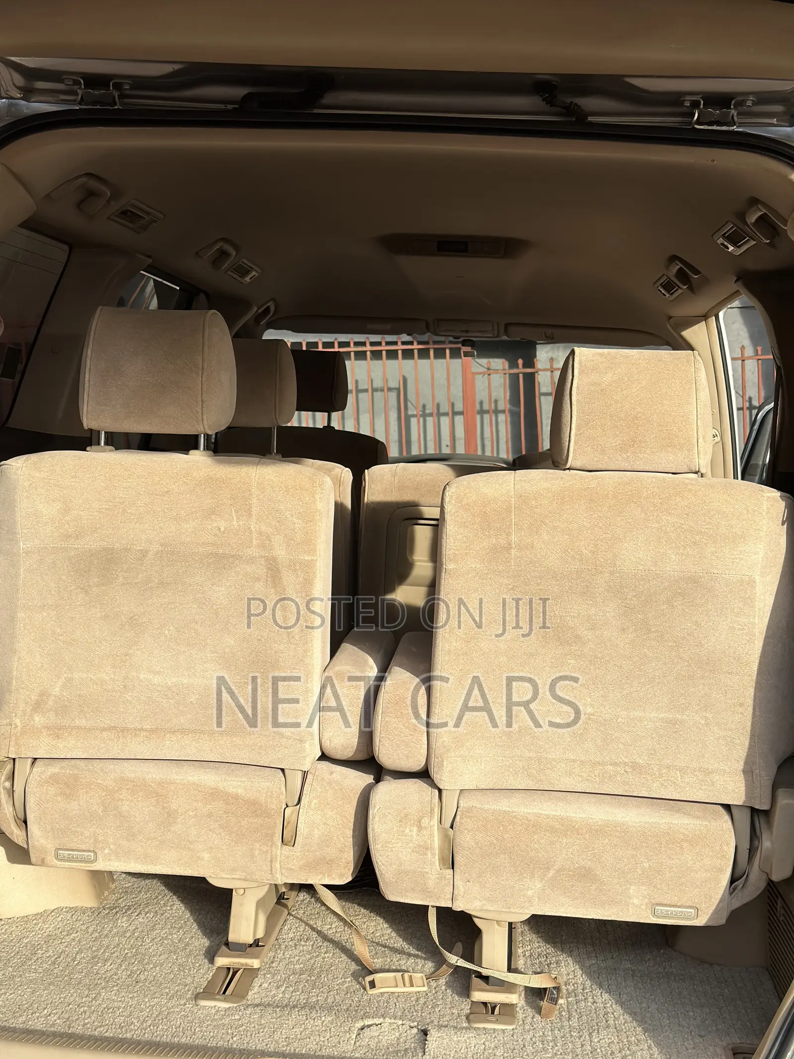 Toyota Alphard 2005 Silver