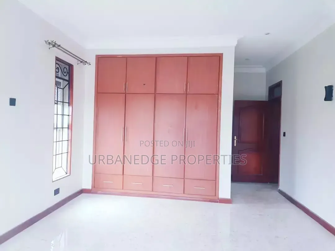 3bdrm Apartment in Munyonyo, Central Division for rent