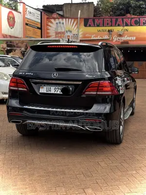 Mercedes-Benz GLE-Class GLE 350d 4MATIC 2017 Black