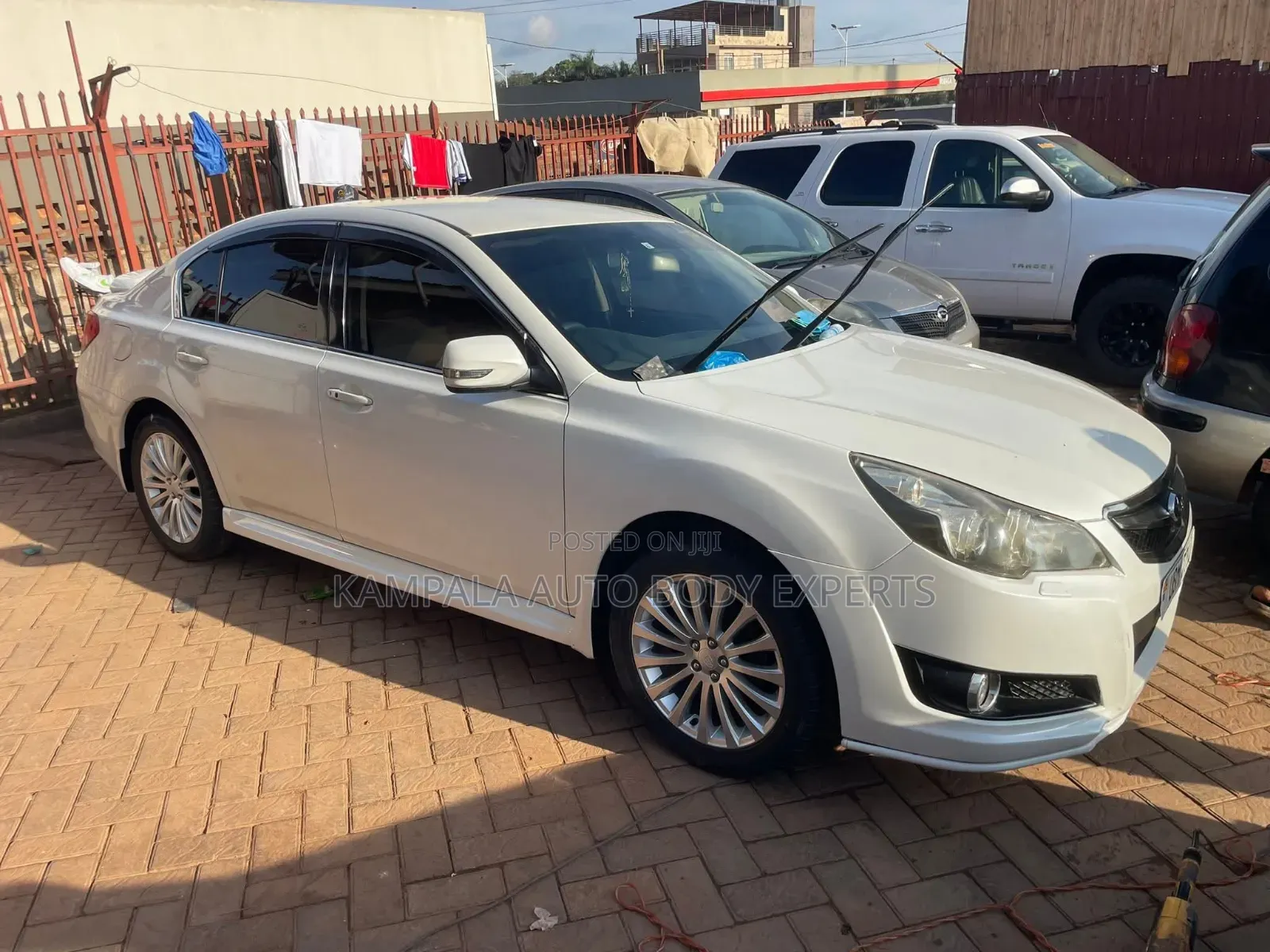 Car Repair, Spraying Dent Removal