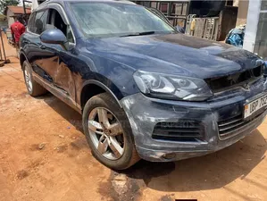 Affordable Auto Body Spraying Services