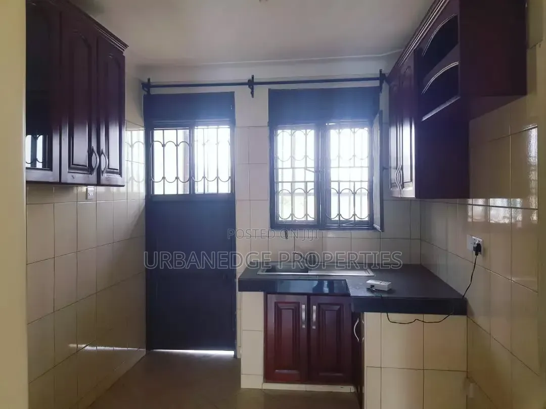 2bdrm Apartment in Konge Lukuli, Central Division for rent