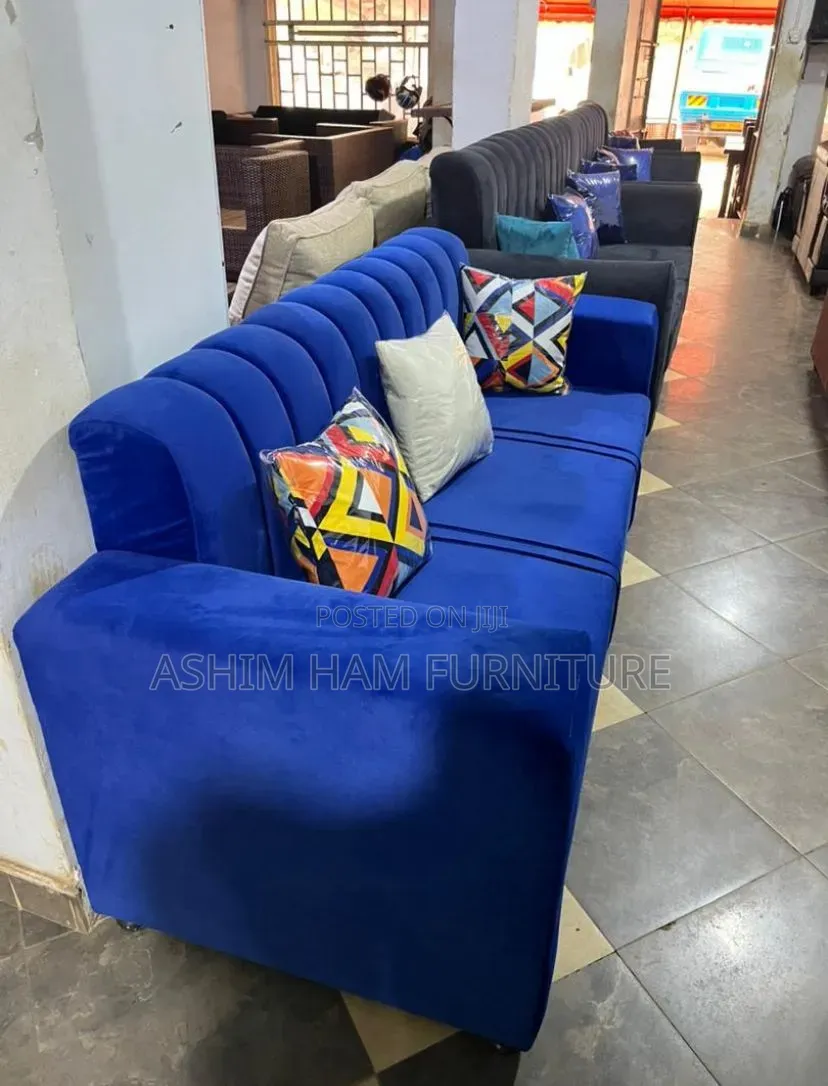 3 Seaters Sofa Sofa on Sale