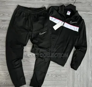 Nike Tech Outfit