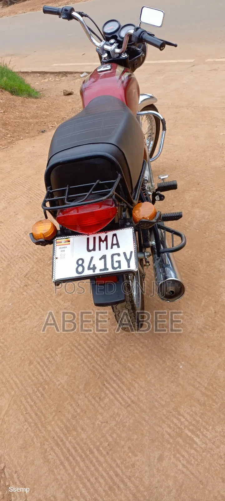 Bajaj Boxer 100 2025 Red