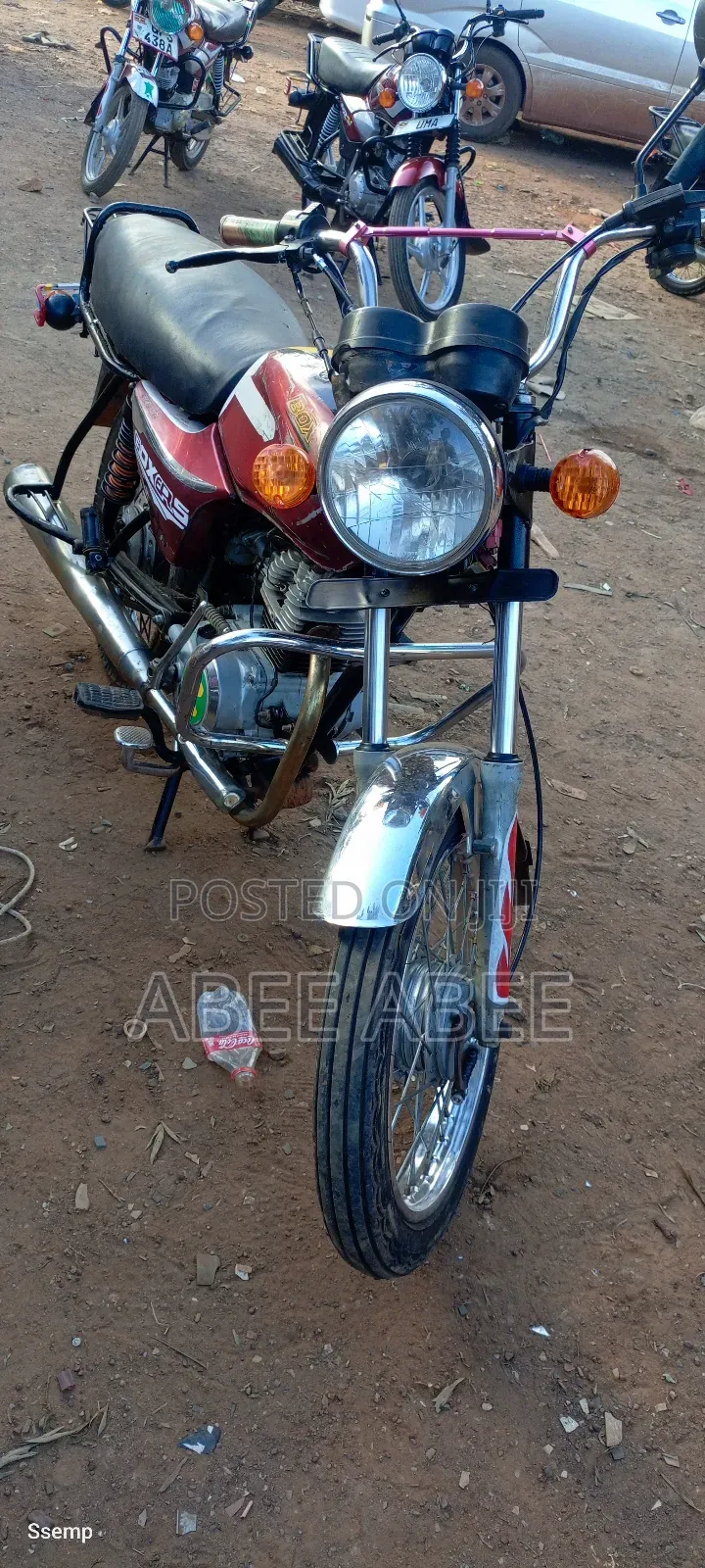 Bajaj Boxer 125 2022 Red