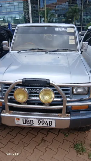 Toyota Land Cruiser Prado 1999 Gray